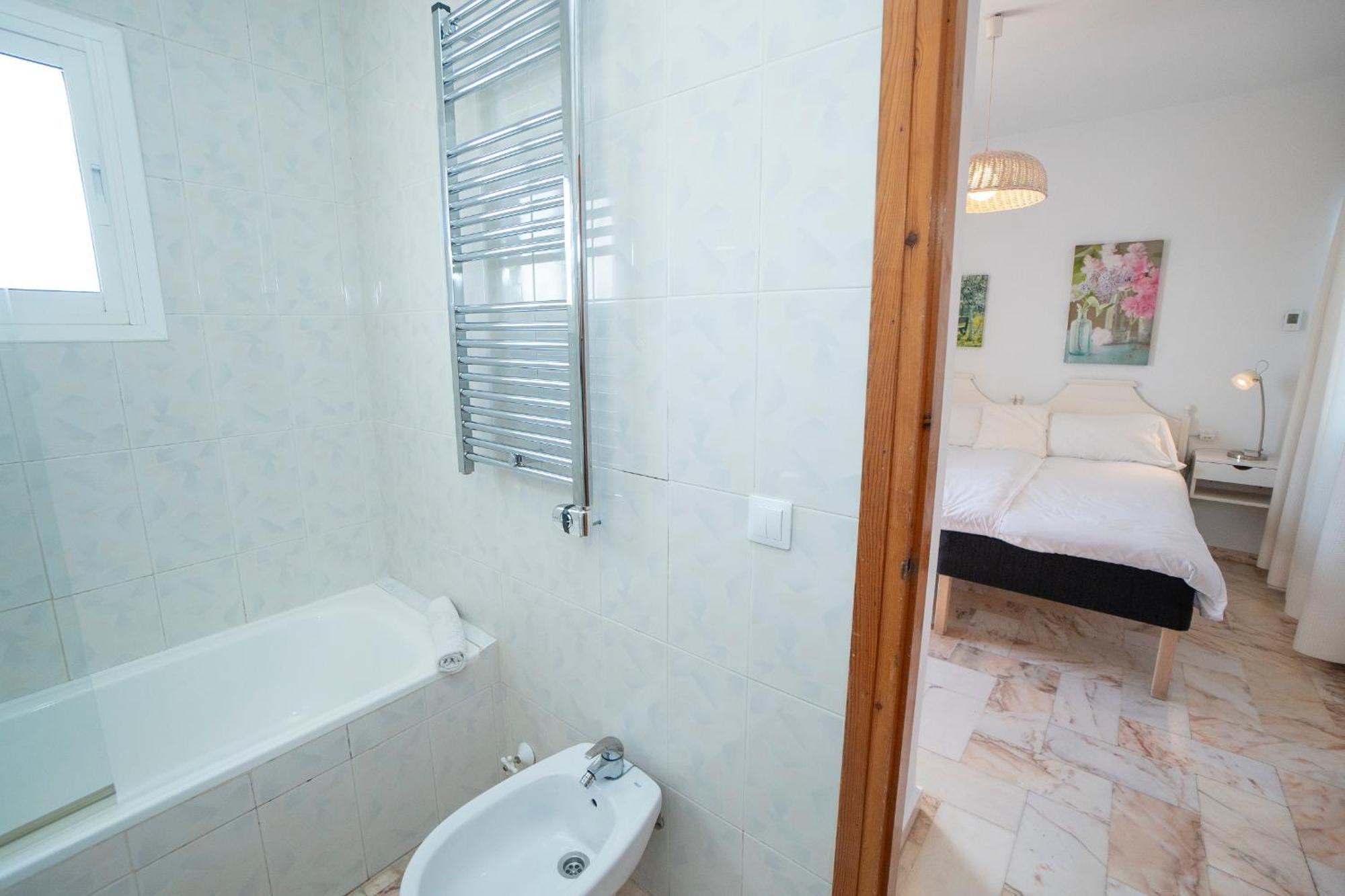 Апартаменти Residensol 13 Menyber Нерха Екстер'єр фото