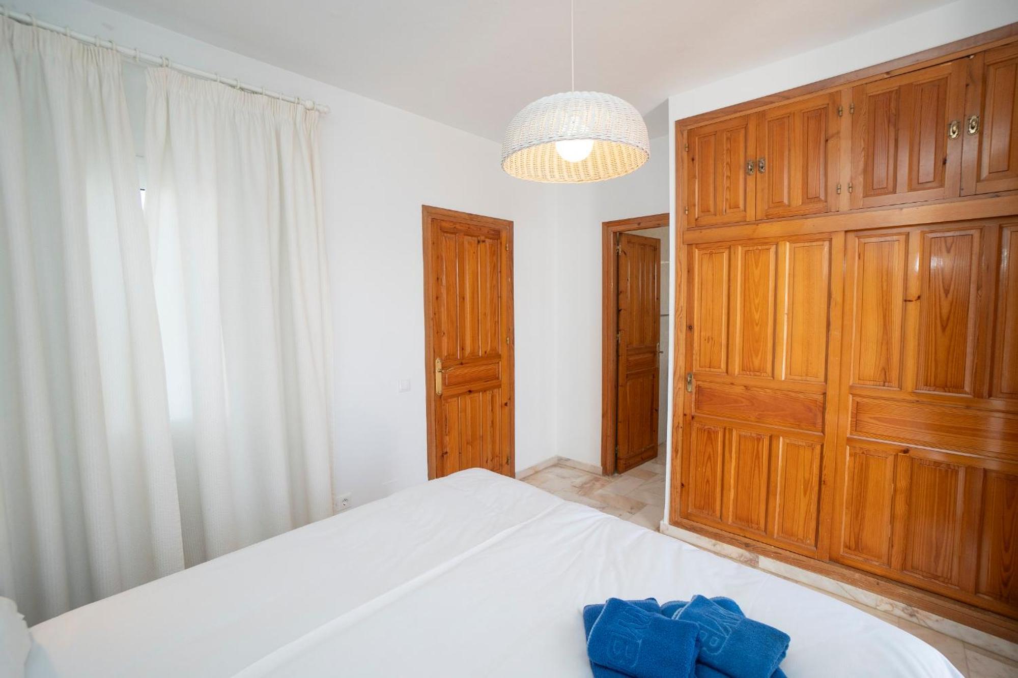 Апартаменти Residensol 13 Menyber Нерха Екстер'єр фото